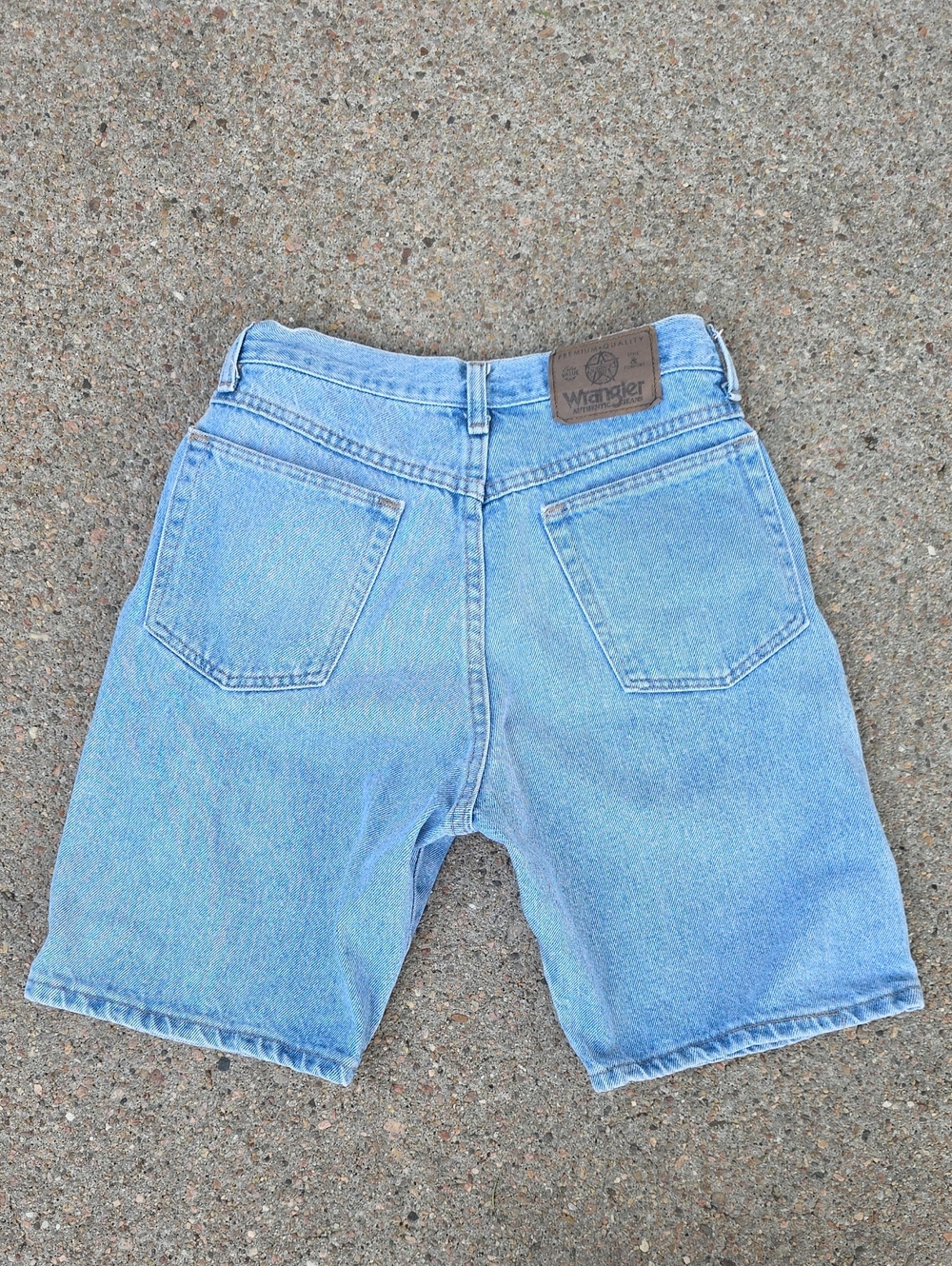 Vintage Wrangler High Rise Waisted Light Denim Jean Shorts Jorts